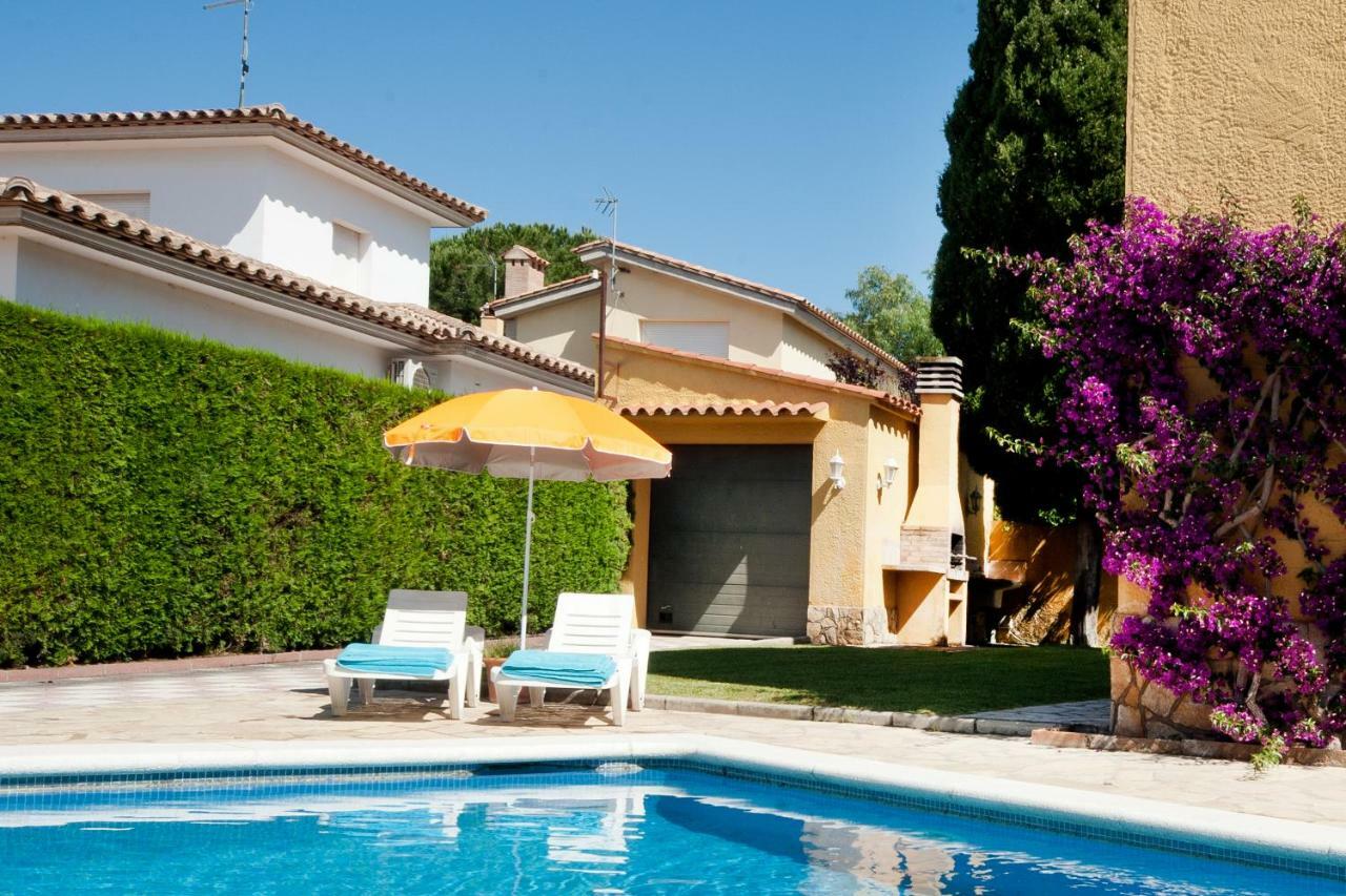 La Marinada Villa L' Escala Bagian luar foto